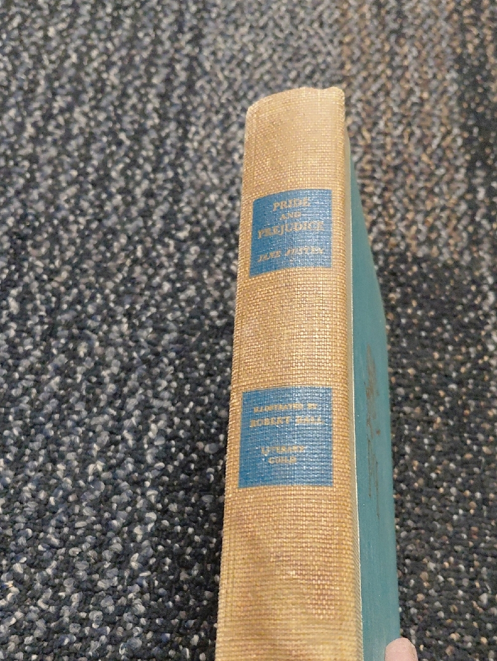 Vintage hardcover pride and justice - Picture 3 of 4